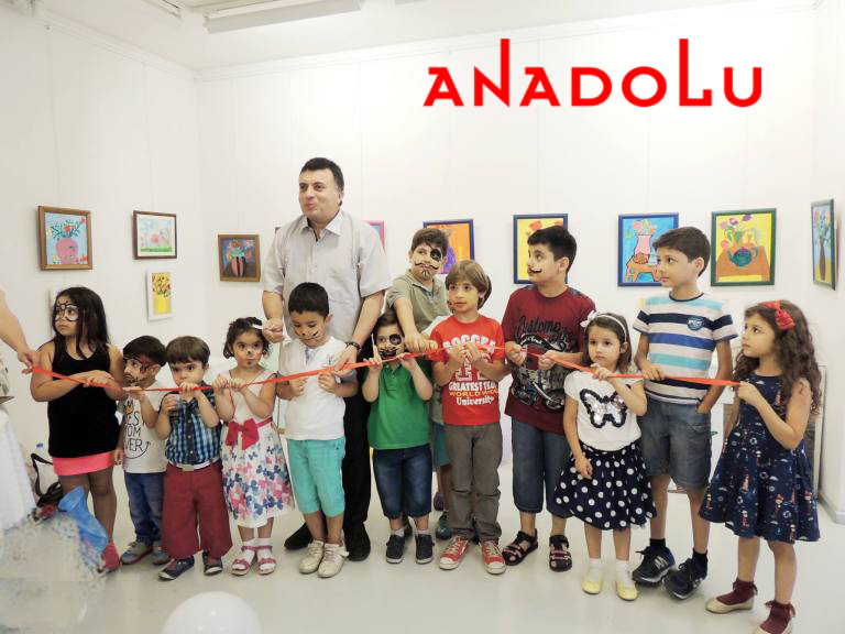 Silgi kullanmadan resim çizme sanatına, hayat diyoruz.